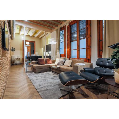 Avinyo 2 Gotic · Spacious Loft in Gothic Quarter!