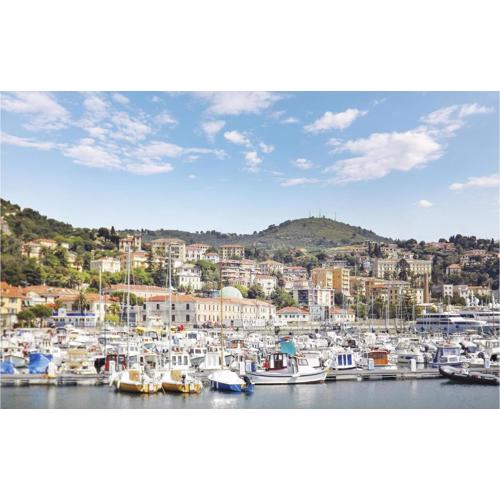 Awesome Apartment In Imperia With Wifi