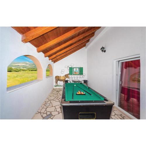 Awesome Apartment In Kastel Stari