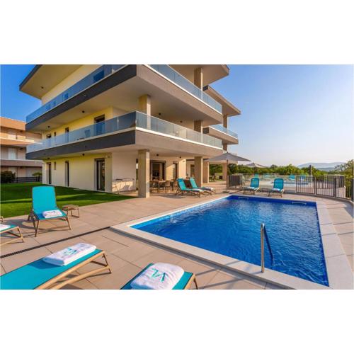 Awesome Apartment In Malinska