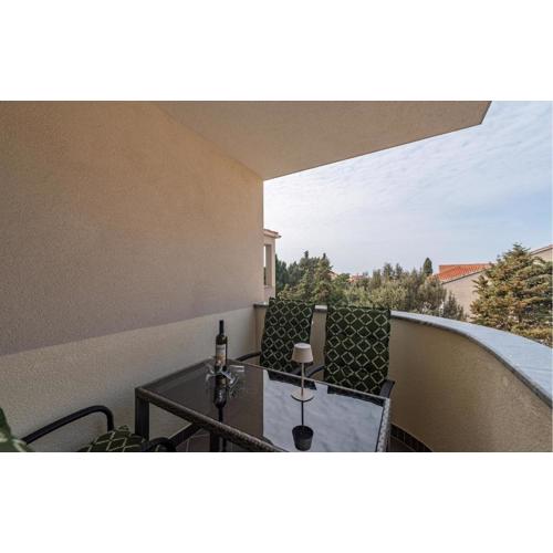 Awesome Apartment In Novalja With Wifi