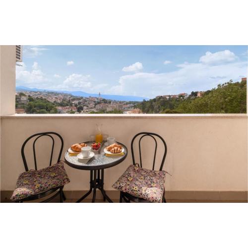 Awesome Apartment In Novi Vinodolski
