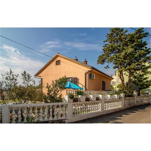 Awesome Apartment In Novi Vinodolski