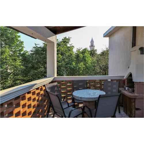 Awesome Apartment In Novi Vinodolski