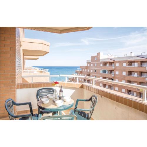Awesome Apartment In Oropesa Del Mar