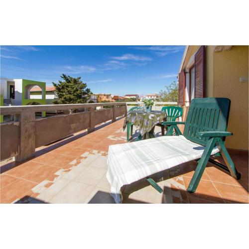 Awesome Apartment In Vir With Wifi
