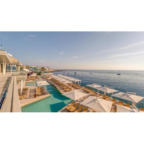 AX ODYCY Hotel