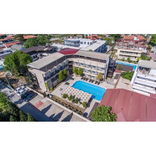 Ayapam Hotel