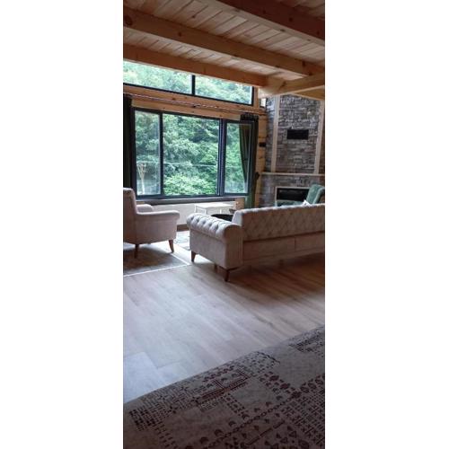 AYDER LEVUT Bungalov