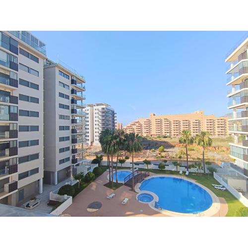 Ayf 200m del mar 2 piscinas pista de padel y gym