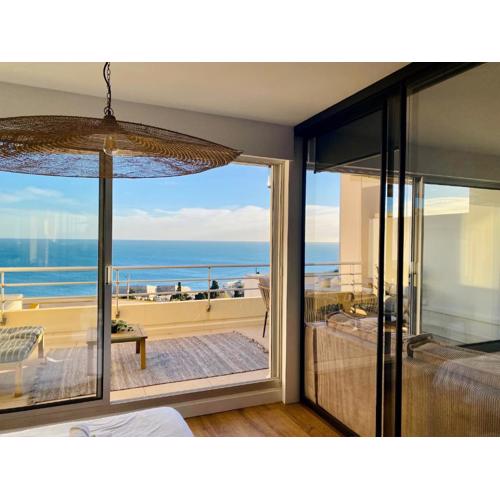 Azur 2 vue sublime clim, parking, terrasse, Wifi