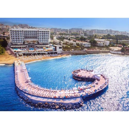 Azura Deluxe Resort & Spa - Ultra All Inclusive
