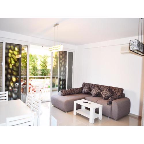 Azure Horizon Beach Escape in Saranda