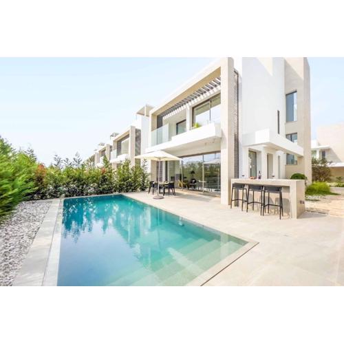 Azure Seaview Amber Villa