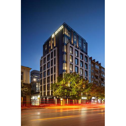 B1 Downtown Hotel