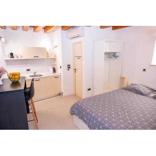 B16 Apartment