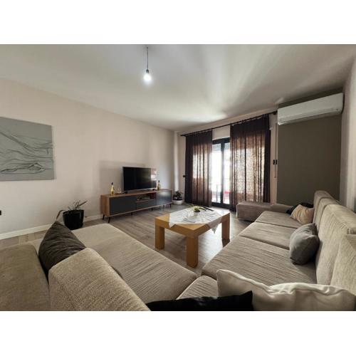 B2 Apartment