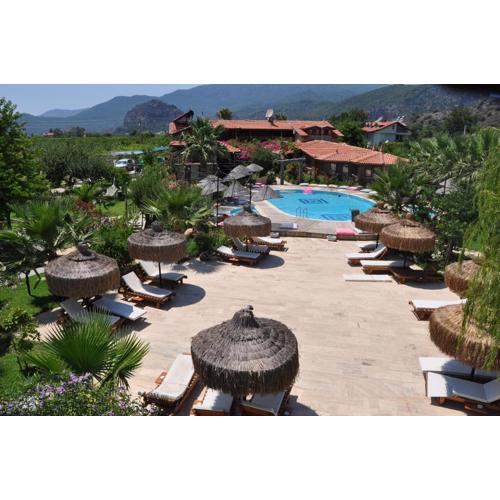 Bahaus Resort