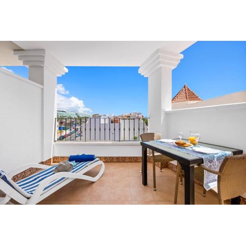 Bahia Blue - La Caleta
