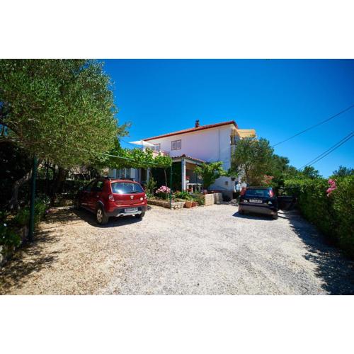 Balen Guest house