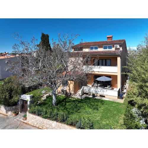 Balkon mit Meerblick, 700 Meter Strand