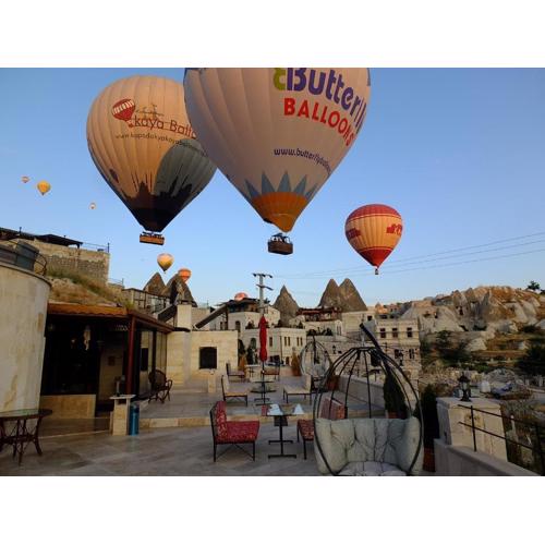 Balloon Cave Hotel