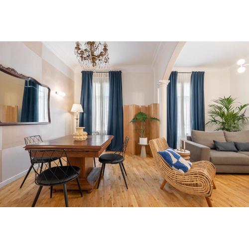 Balmes Apartment by Olala Homes