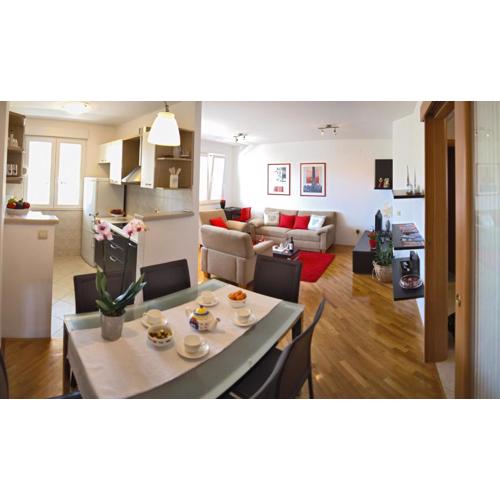 Ban Apartment