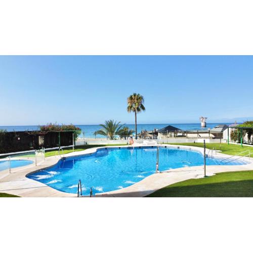 Banana Beach Front line beach III - EaW Homes