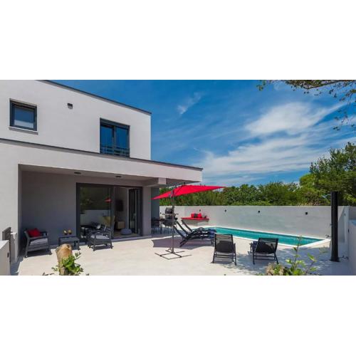Banjole, moderna vila sa bazenom, blizu plaže