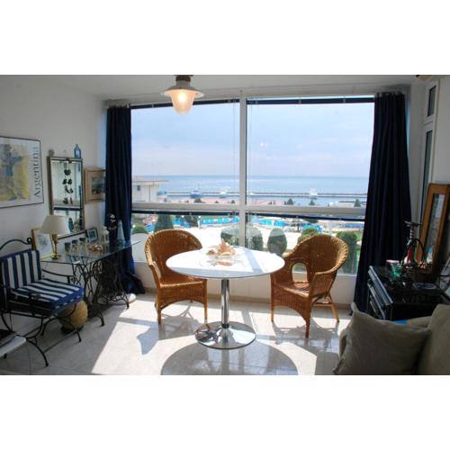Baratero Vlas Marina Apartment