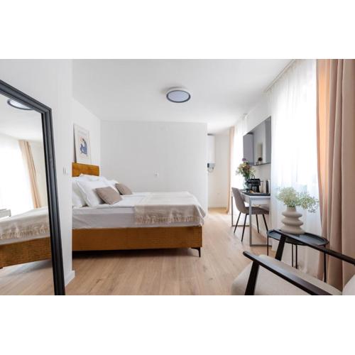 Barbara II - luxury rooms with balcony