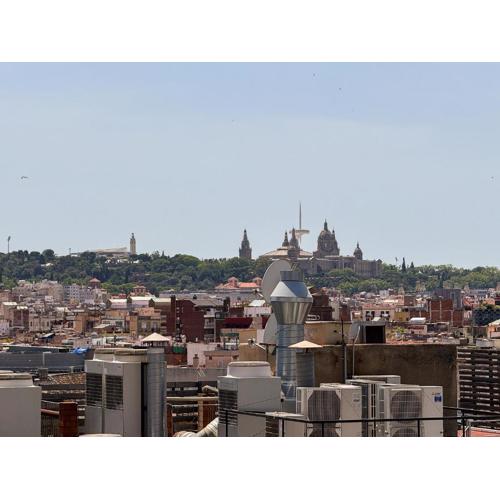 Barcelona city CENTER Plaza CATALUNYA