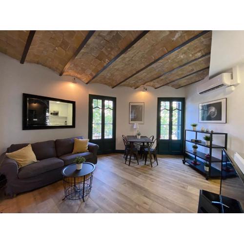 Barcelona Rent - Gaudi House