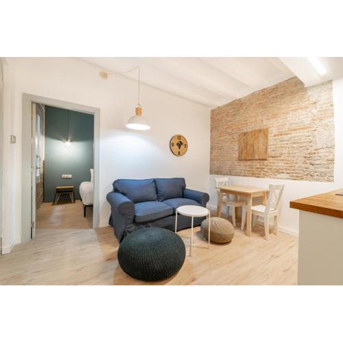Barceloneta Ground Floor Unit next to Beach II