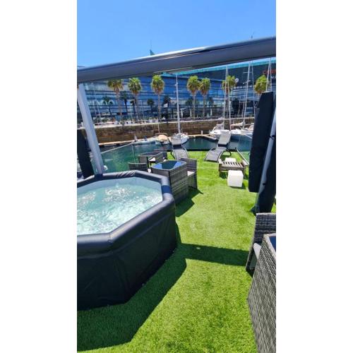 Barco-Apartamento en el Náutico de Vigo