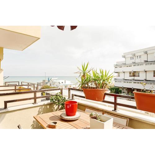 Bari Airport Seaview Apartment