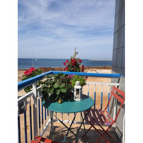 Bari Amare - Home