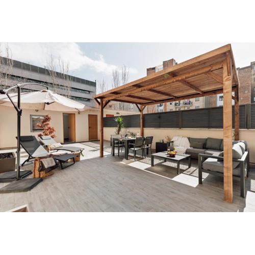 Baru - 2 bedrooms and terrace in Eixample Esquerra