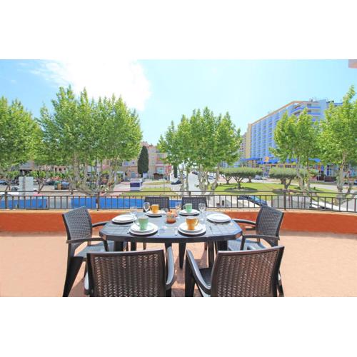 Basic Comfort Apartment Sant Mori 8001