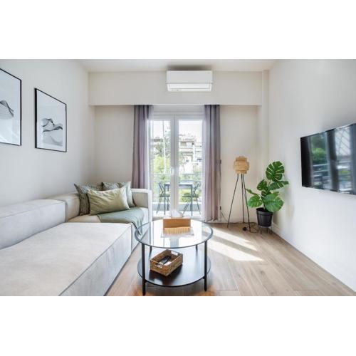 Bask - Glamorous 2 Bedroom Apartment in Athens