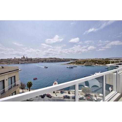 Bastions Seaview Apartments and Duplex Penthouse in Sliema By ShortletsMalta