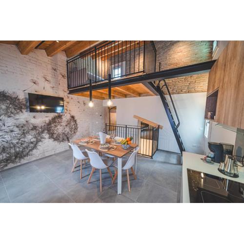 BATTISTI HOSPITALITY - un\