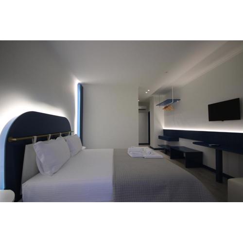 Bay View Hotel