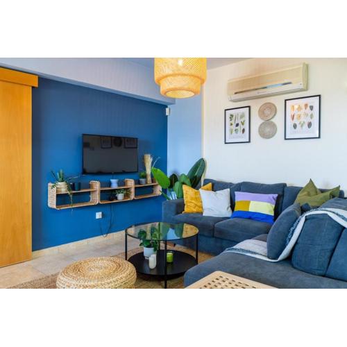 Bayview 2-BR Apartment W Terrace in Larnaca