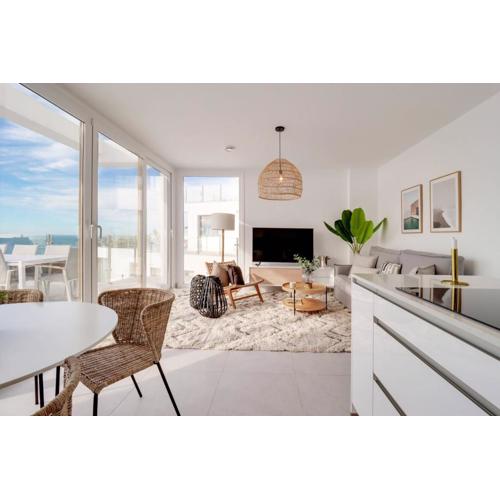 BayView Hills, luxury 2 bedroom apartment