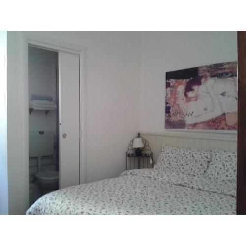 B&B Bondi