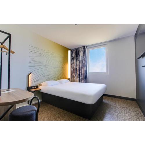 B&B HOTEL Reims Croix Blandin