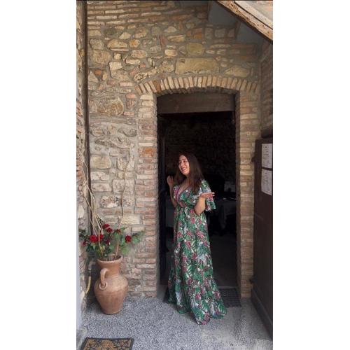 B&B La Corte and Home Restaurant - free parking - 10 minutes to the lake and centre