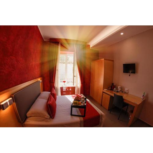 B&B Lapillus